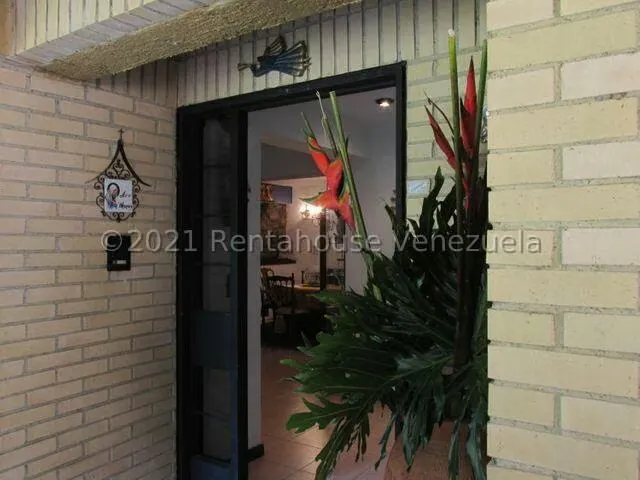 Townhouse (Duplex) en Venta en Monte Claro, Distrito Metropolitano - 3