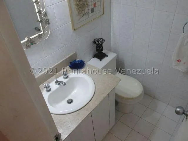 Townhouse (Duplex) en Venta en Monte Claro, Distrito Metropolitano - 25