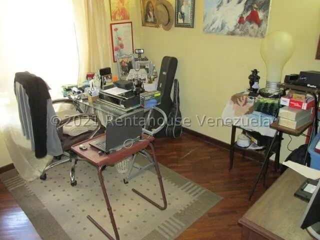 Townhouse (Duplex) en Venta en Monte Claro, Distrito Metropolitano - 47