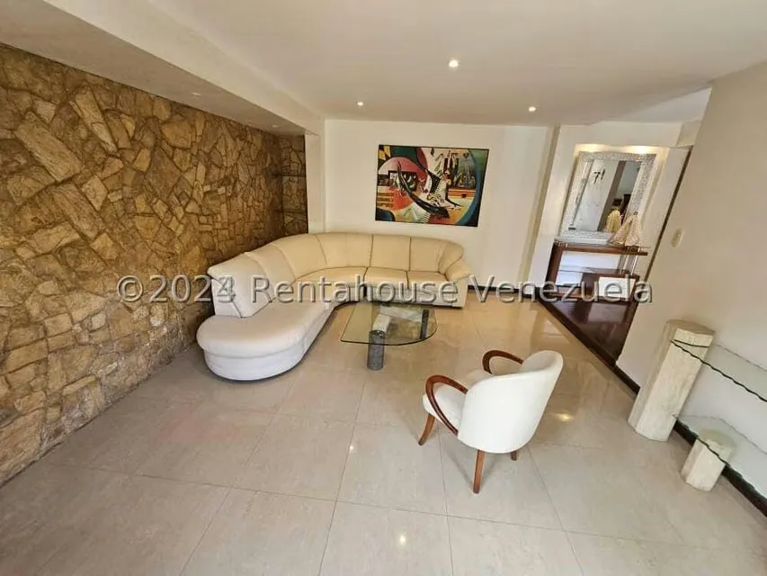 Townhouse (Multiples Niveles) en Venta en La Lagunita Country Club, Distrito Metropolitano - 4