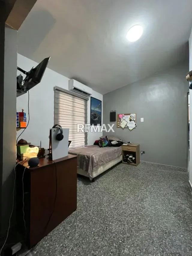 En venta Hermosa casa de una planta en Remanso, San Diego - 10