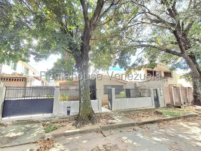 Casa (1 Nivel) en Alquiler en Trigal Sur, Carabobo - 2