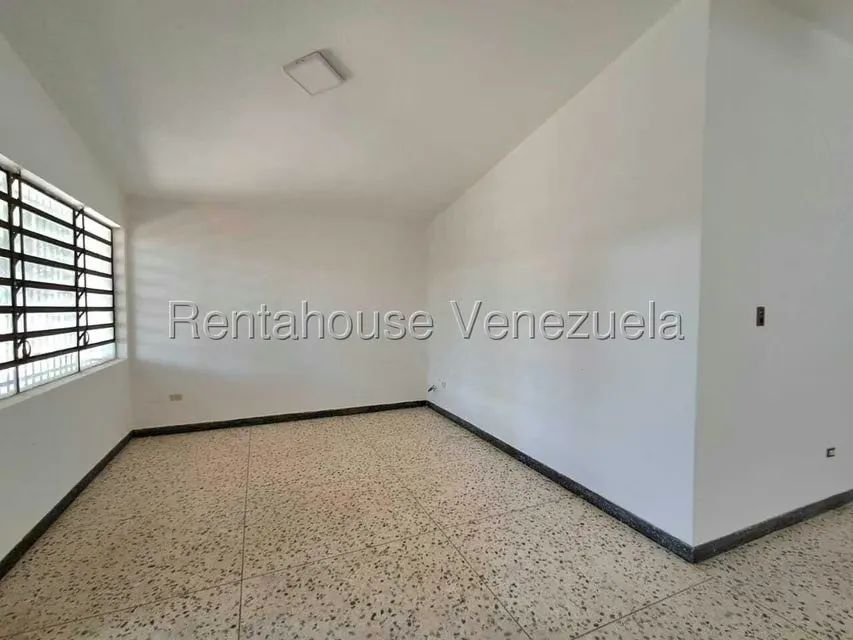Casa (1 Nivel) en Alquiler en Trigal Sur, Carabobo - 27