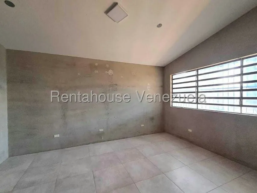 Casa (1 Nivel) en Alquiler en Trigal Sur, Carabobo - 30