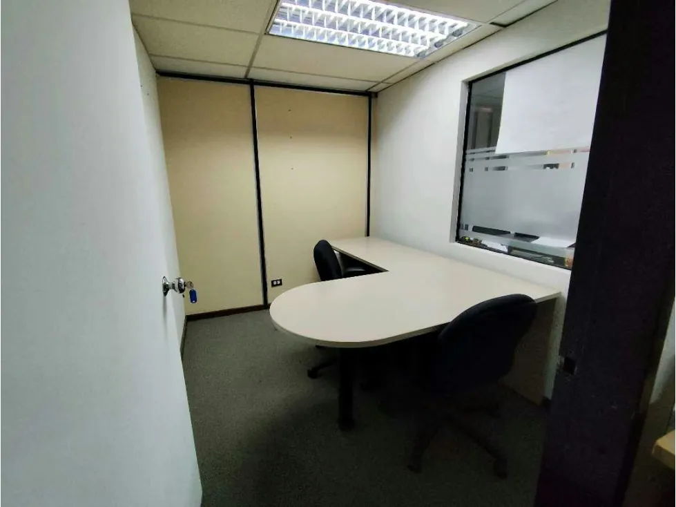Se vende Oficina Comercial 517m2 La Trinidad 0620 - 15