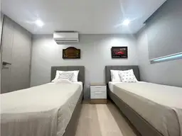 Vista 16