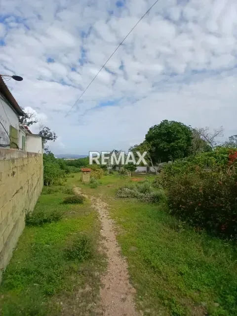 Terreno en venta en Playa el Agua, Isla de Margarita: con bienhechurías para potenciar y vista al mar - 8