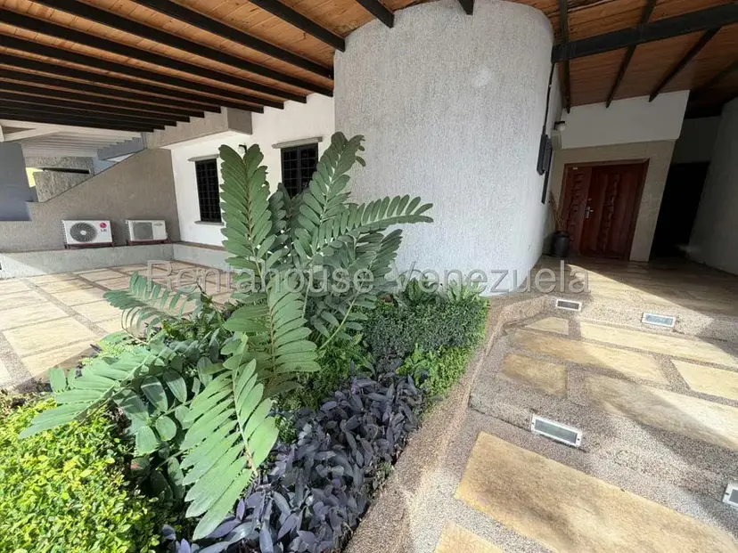 Casa (Duplex) en Alquiler en Altos de la Galera, Portuguesa