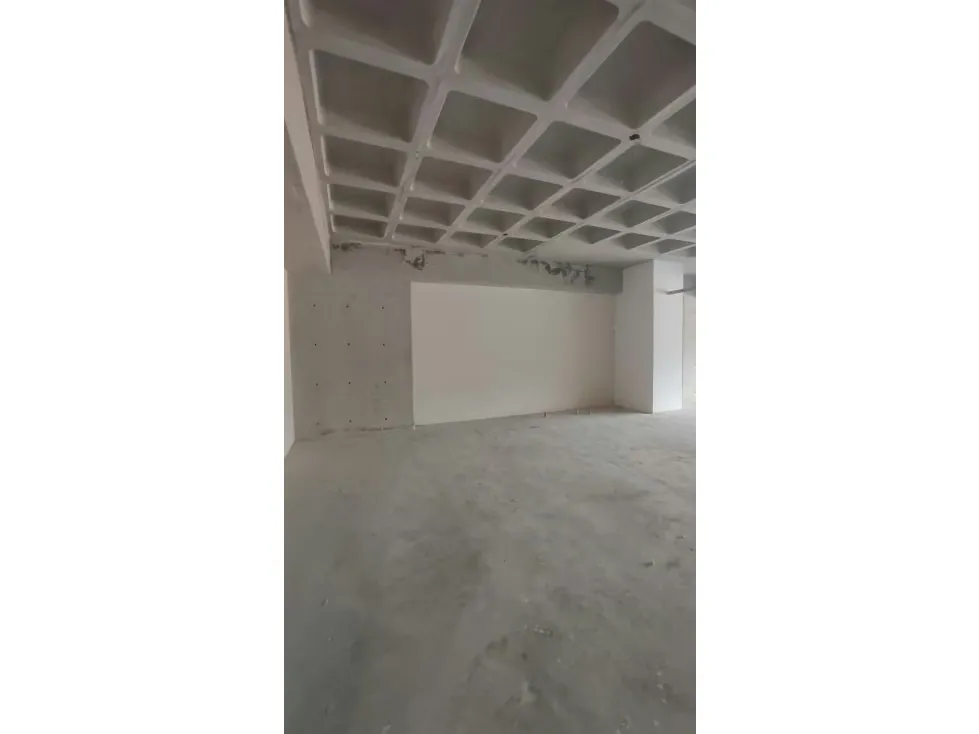 Se alquila Oficina 160m² Las Mercedes - 2