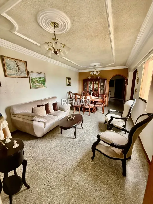 APARTAMENTO EN VENTA