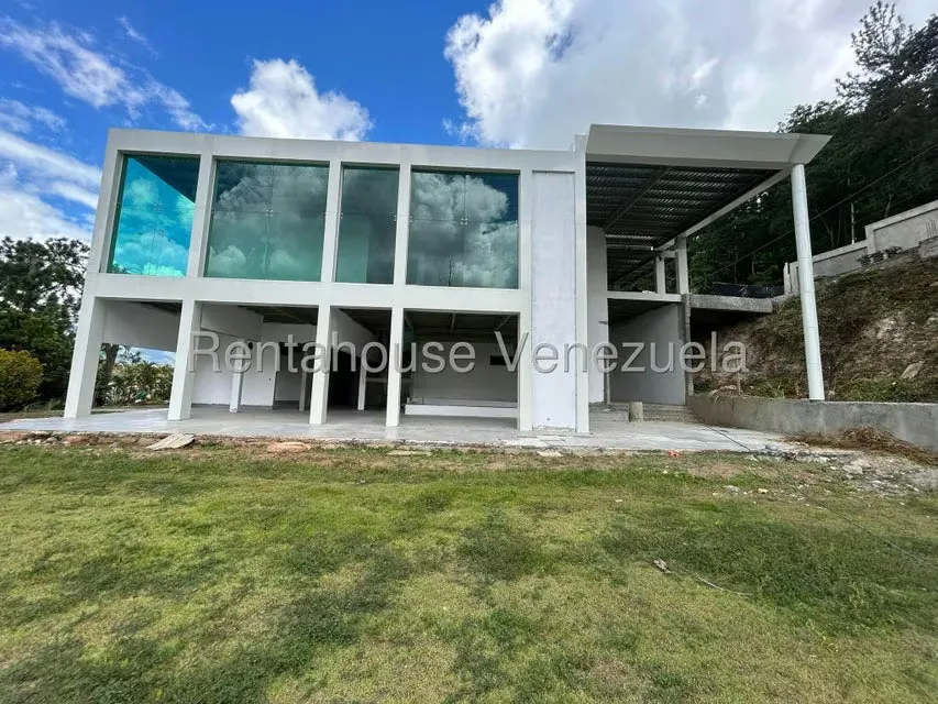 Casa (Multipes Niveles) en Venta en Cerro Verde, Distrito Metropolitano