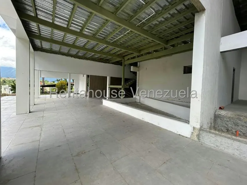Casa (Multipes Niveles) en Venta en Cerro Verde, Distrito Metropolitano - 30