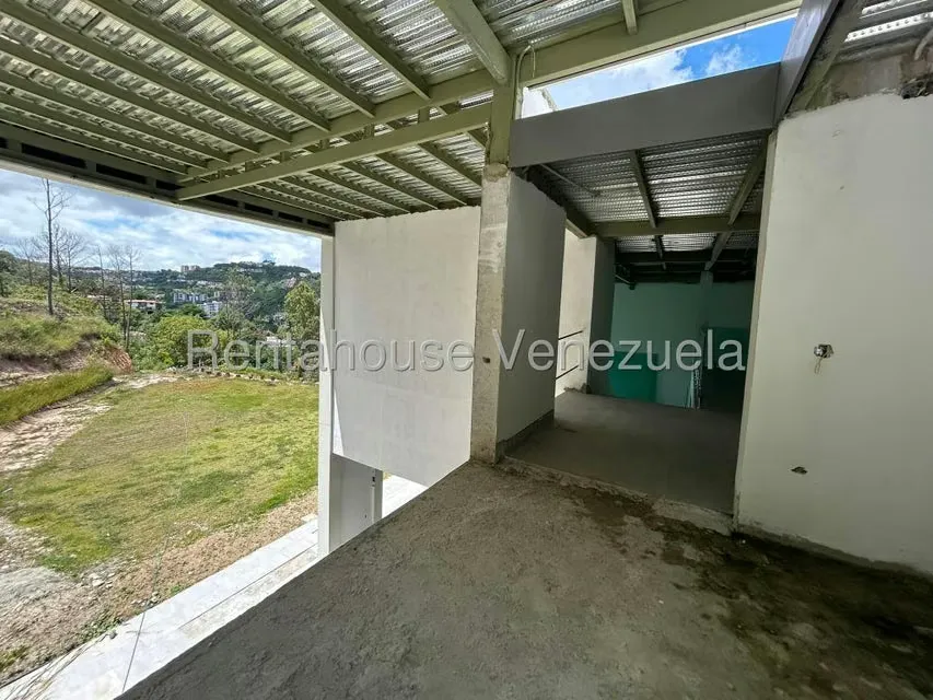 Casa (Multipes Niveles) en Venta en Cerro Verde, Distrito Metropolitano - 4