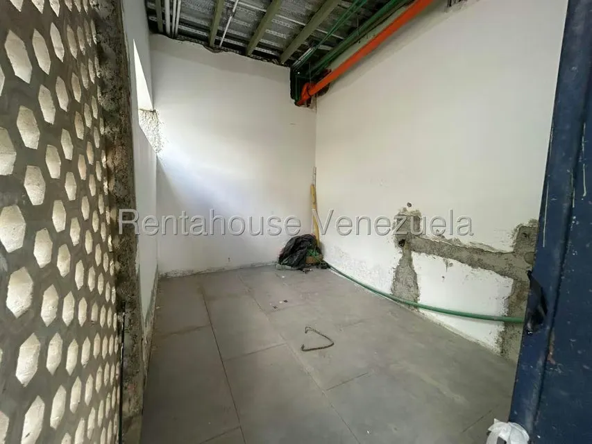 Casa (Multipes Niveles) en Venta en Cerro Verde, Distrito Metropolitano - 37