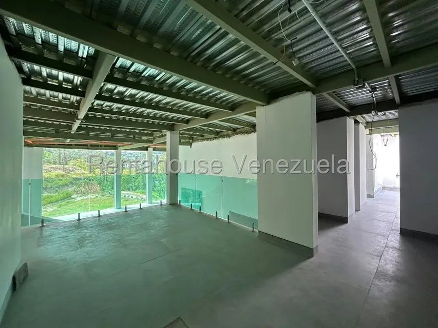 Casa (Multipes Niveles) en Venta en Cerro Verde, Distrito Metropolitano - 6