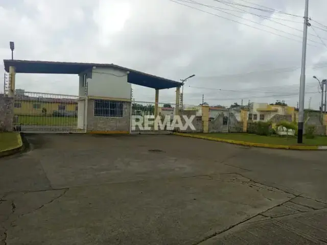 Se Vende Cómoda Casa en Las Palmeras II, Sector Tipuro II.