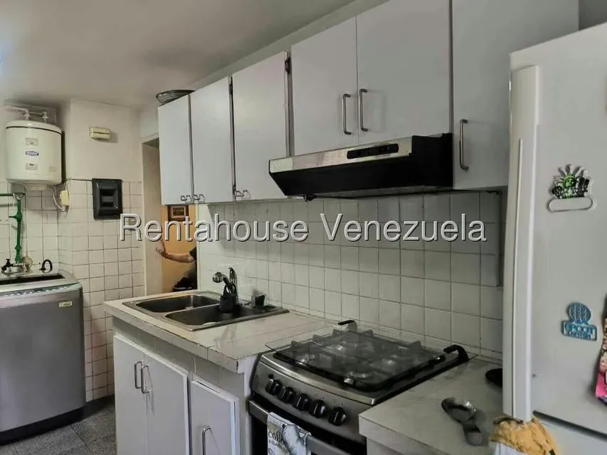 Apartamento (1 Nivel) en Venta en El Paraiso, Distrito Metropolitano - 11