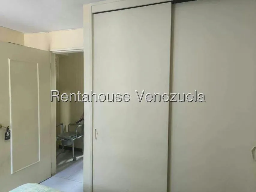 Apartamento (1 Nivel) en Venta en El Paraiso, Distrito Metropolitano - 22