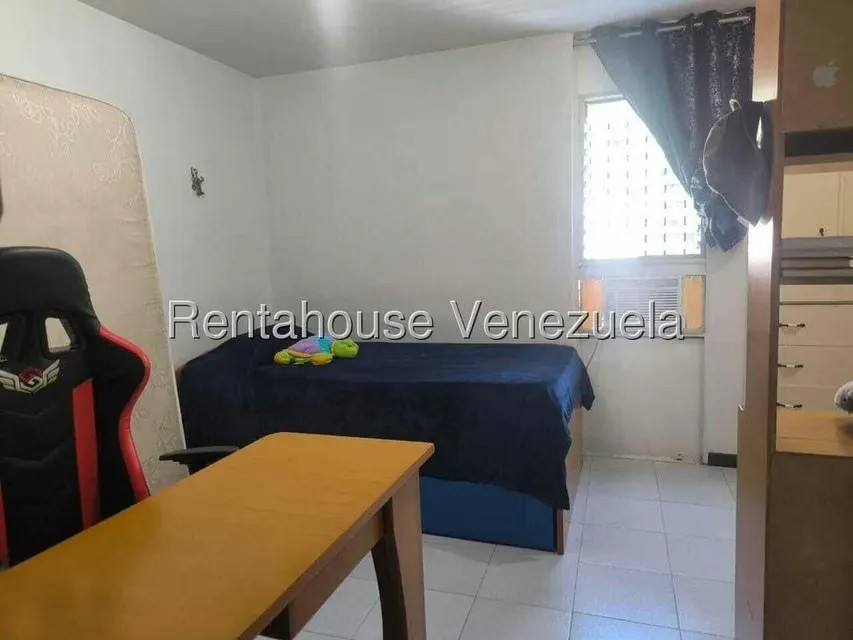 Apartamento (1 Nivel) en Venta en El Paraiso, Distrito Metropolitano - 24