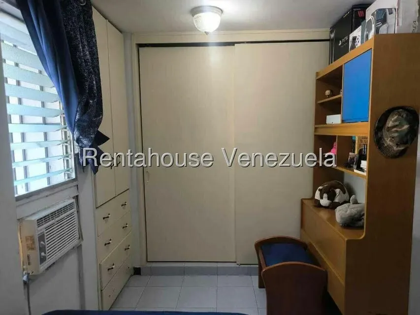 Apartamento (1 Nivel) en Venta en El Paraiso, Distrito Metropolitano - 26