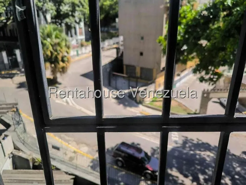 Apartamento (1 Nivel) en Venta en El Paraiso, Distrito Metropolitano - 6