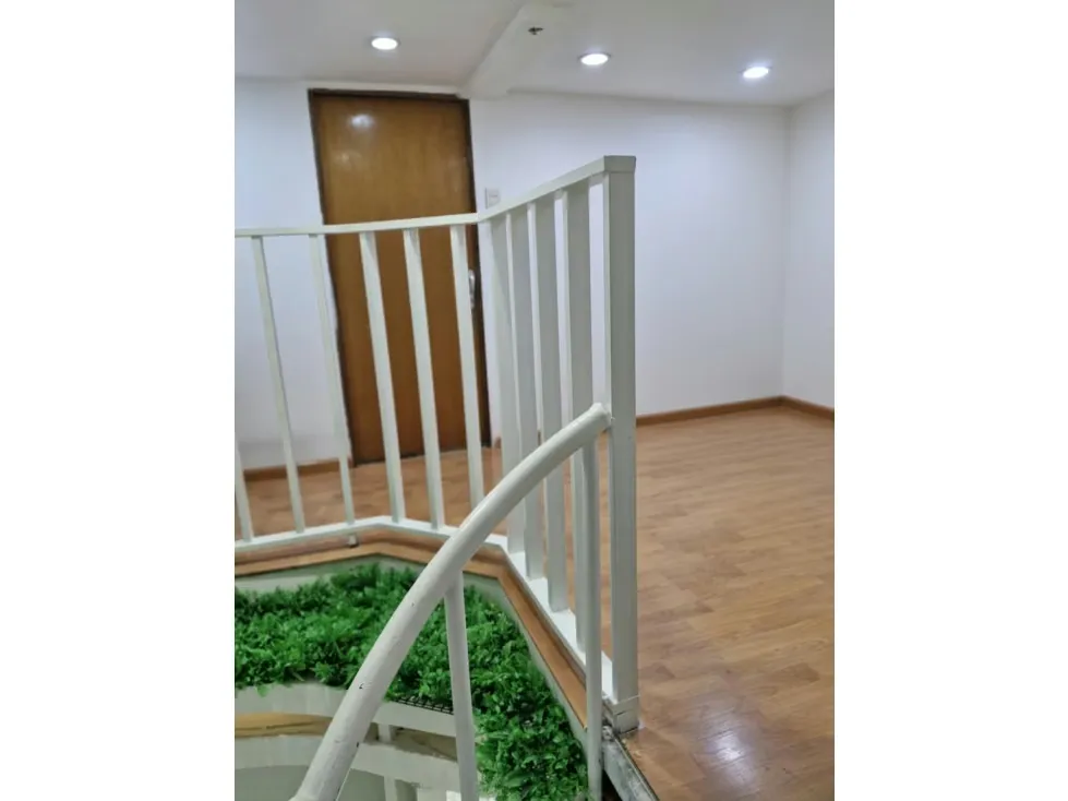 Alquilo local remodelado 40+45m2 Galerias Prados del Este 8561 - 5