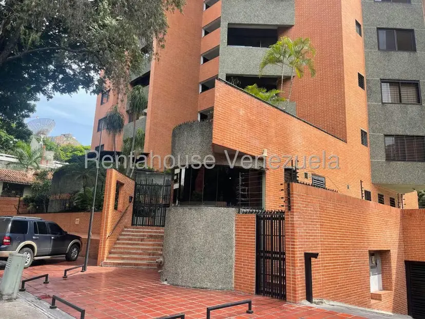 Apartamento (1 Nivel) en Alquiler en El Rosal, Distrito Metropolitano