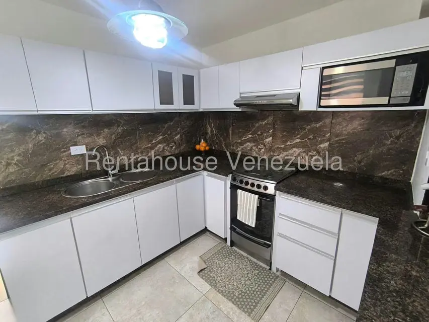 Apartamento (1 Nivel) en Venta en Avenida Bolivar Norte, Carabobo - 22