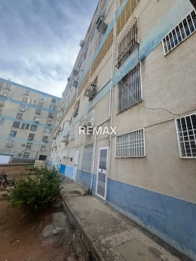 Apartamento Conjunto Residencial El Trébol - 2