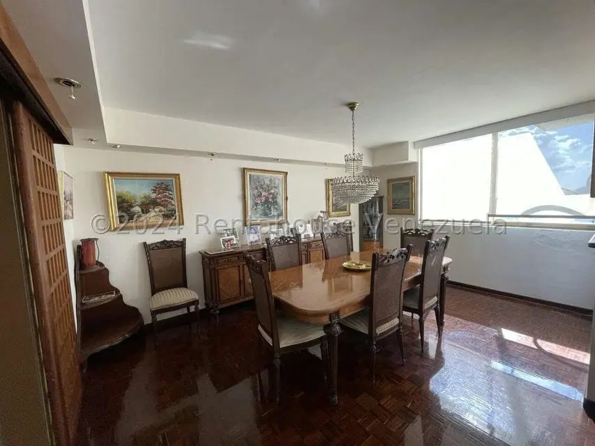 Apartamento (Duplex) en Venta en Colinas de Bello Monte, Distrito Metropolitano - 2