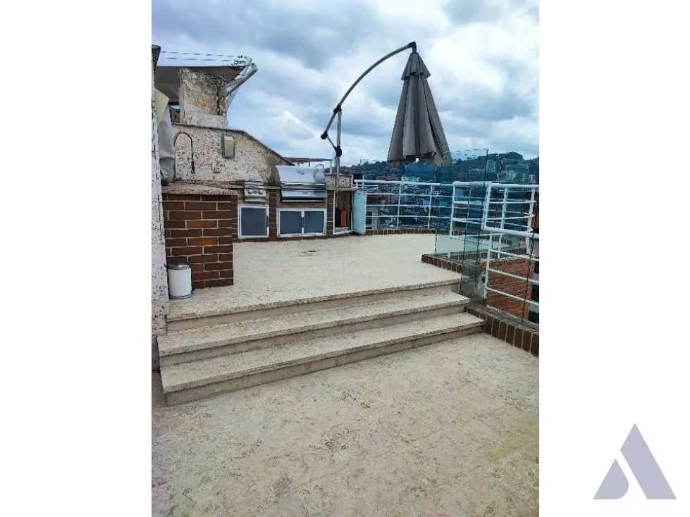 Se alquila PH 225m2 El Rosal 2812 - 2