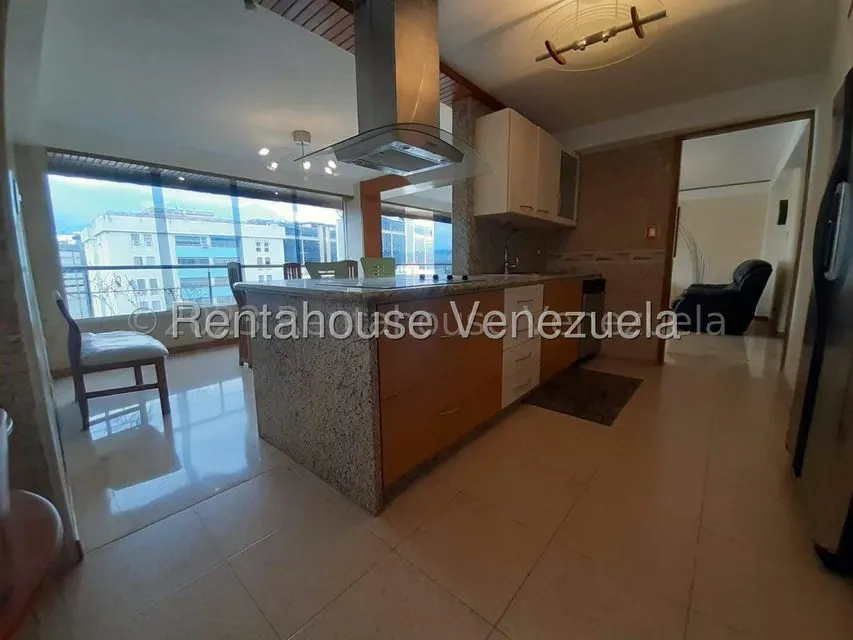 Apartamento (1 Nivel) en Alquiler en Colinas de La California, Distrito Metropolitano - 26