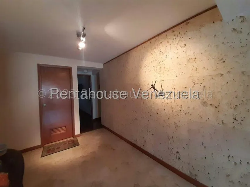 Apartamento (1 Nivel) en Alquiler en Colinas de La California, Distrito Metropolitano - 9