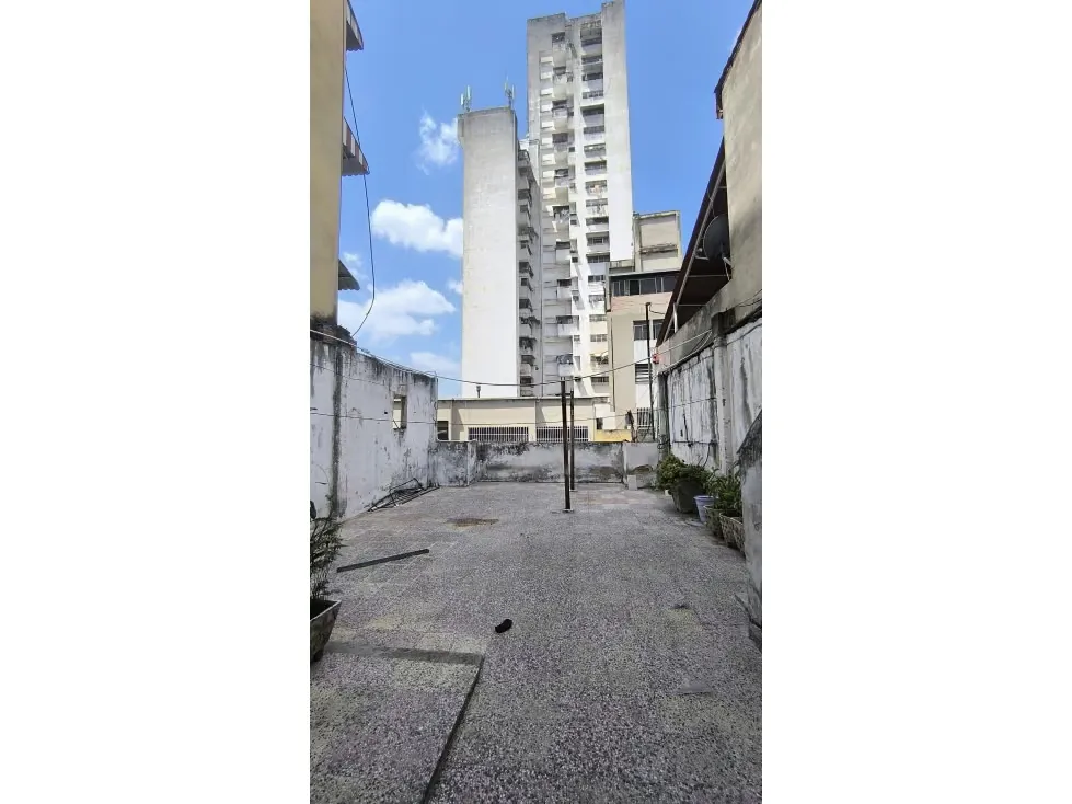 CASA COMERCIAL EN VENTA PARROQUIA ALTAGRACIA ESQ DR. GONZALEZ Y AURORA - 8