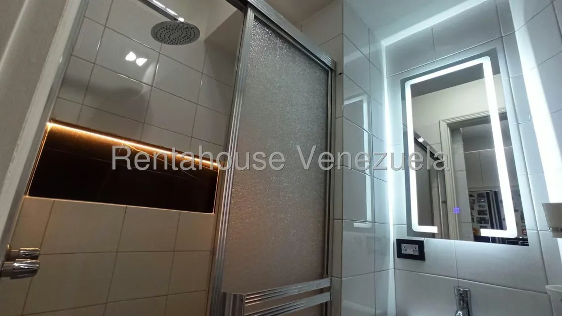 Apartamento (1 Nivel) en Alquiler en Campo Alegre, Distrito Metropolitano - 29