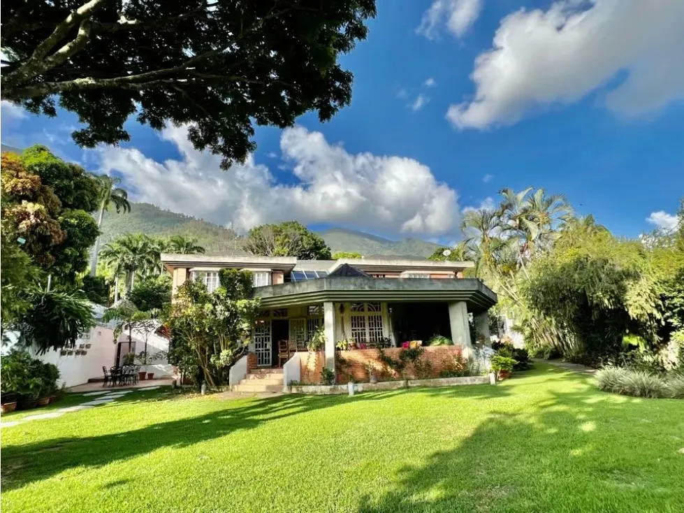 Se vende casa 812m2 4h+2s+anexo/8p/10b Los Chorros - 8