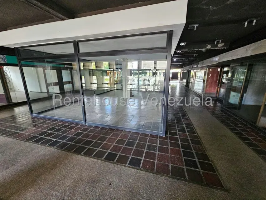 Local Comercial en Alquiler en Las Salias, Miranda - 13