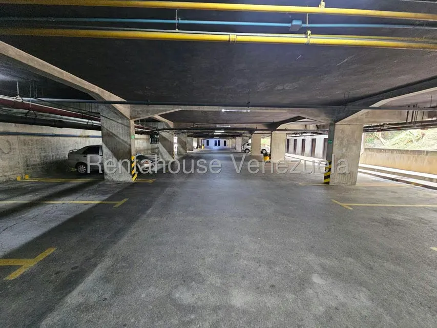 Local Comercial en Alquiler en Las Salias, Miranda - 26
