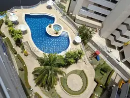 View 16