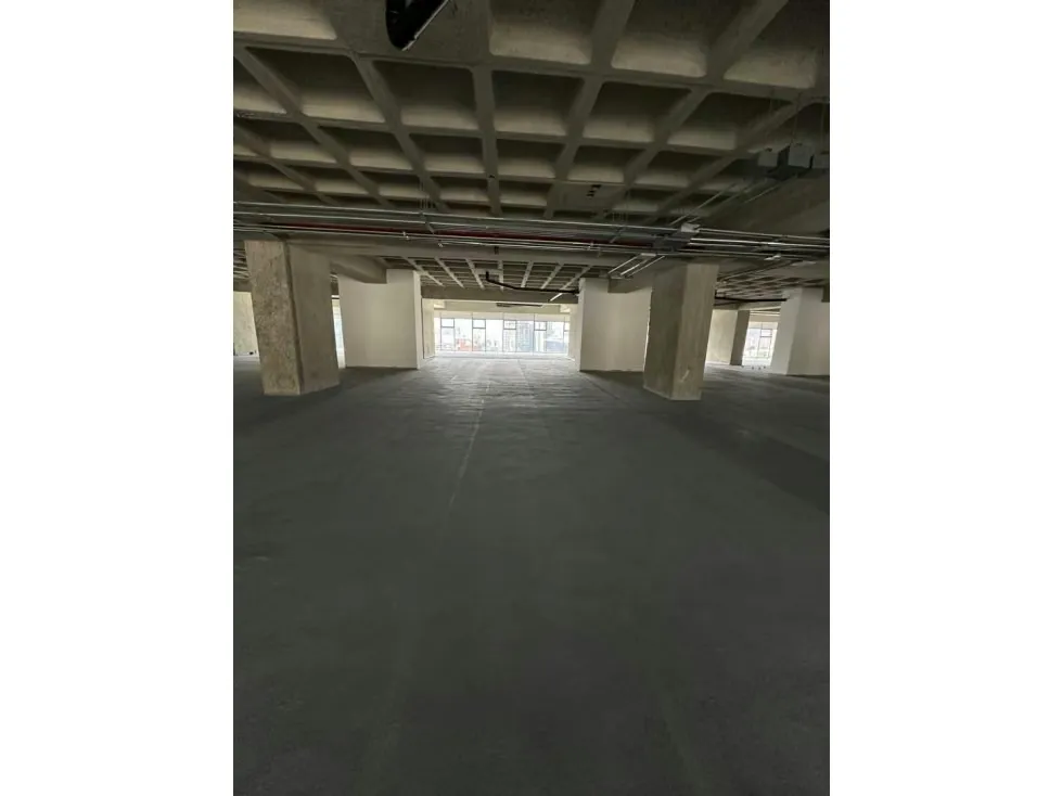 Oficina en venta 1450m², Torre 302, Av. Orinoco - 8