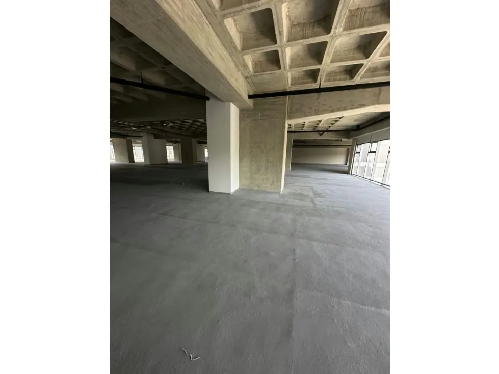 Oficina en venta 1450m², Torre 302, Av. Orinoco - 9