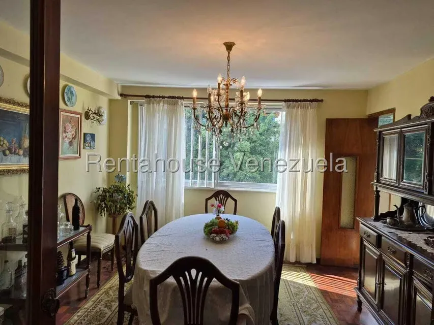 Apartamento (1 Nivel) en Venta en Santa Paula, Distrito Metropolitano - 17