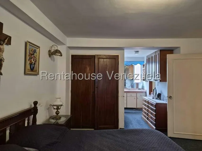 Apartamento (1 Nivel) en Venta en Santa Paula, Distrito Metropolitano - 20