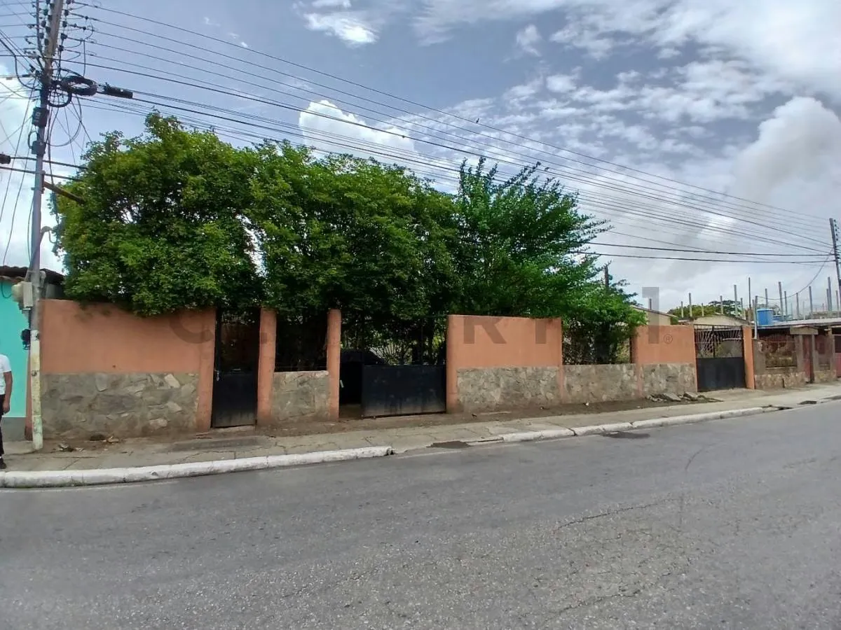 Casa Campestre con Terreno en Altagracia a 5 min de la bahía de Juan Griego