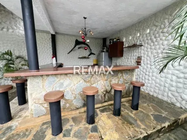 Vende Propiedad De 1150 M2 Con Fines De Posada Completamente Operativa - 16