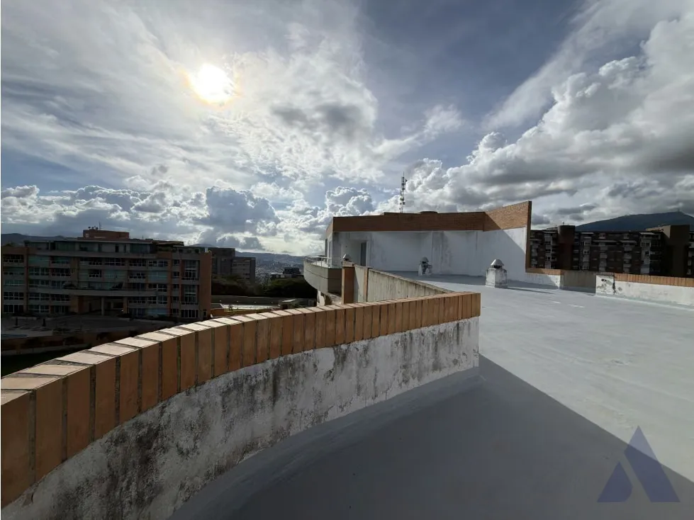 Vendo Ph en obra gris 222.73+427m2 Mirador de Los Campitos 2930 - 17
