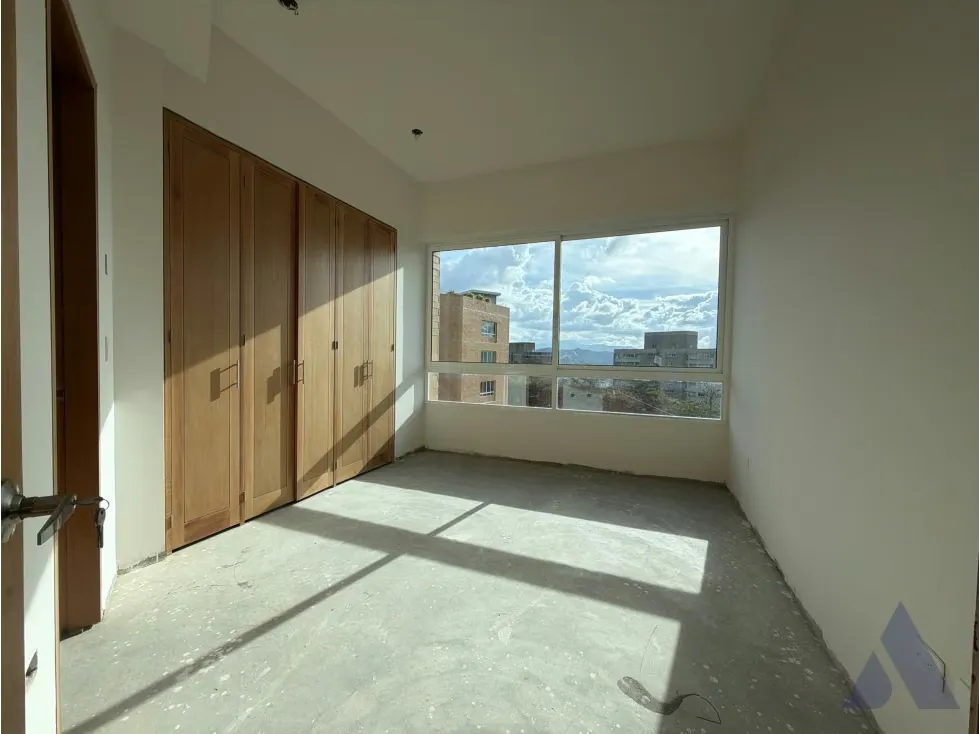 Vendo Ph en obra gris 222.73+427m2 Mirador de Los Campitos 2930 - 18