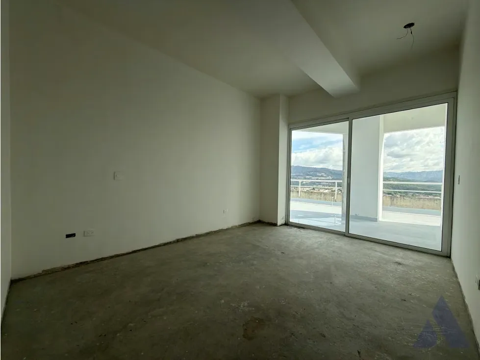 Vendo Ph en obra gris 222.73+427m2 Mirador de Los Campitos 2930 - 8