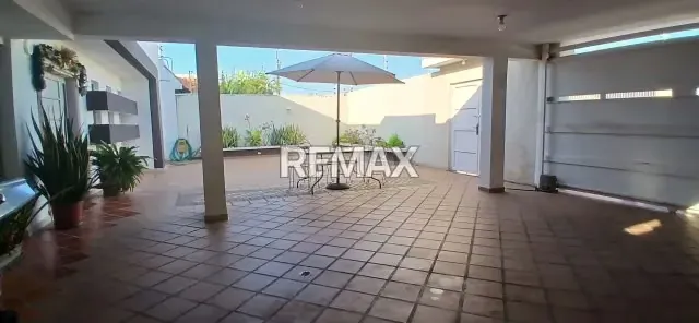 Hermosa Casa en Venta en Tamare Sector Andrés Bello. Amplios Espacios Totalmente Actualizados, Ubicada a escasos metros de Principal Alteria Vial. - 19