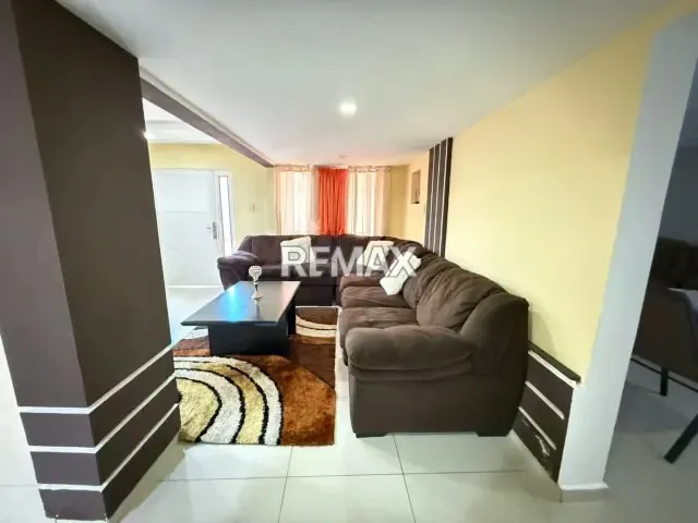 Hermosa Casa en Venta en Tamare Sector Andrés Bello. Amplios Espacios Totalmente Actualizados, Ubicada a escasos metros de Principal Alteria Vial. - 3